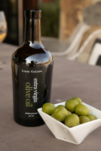 OliveOilBottlewithOlives